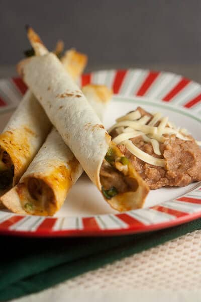 Baked Chicken and Spinach Flautas // @HealthyDelish