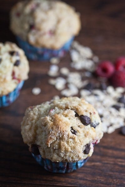 healthy-delicious_bakery style raspberry chocolate muffins-2