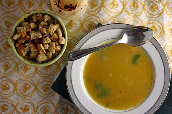 pea-soup-with-croutons.jpg