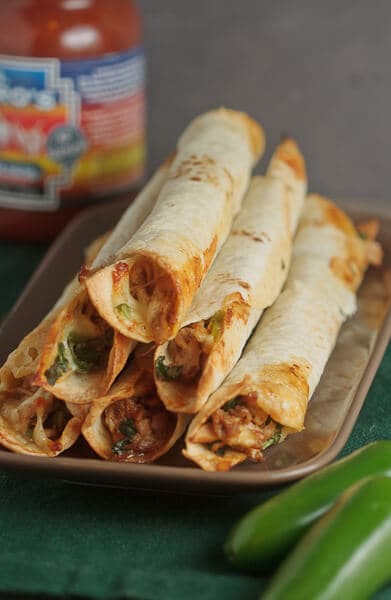 Baked Chicken and Spinach Flautas // @HealthyDelish