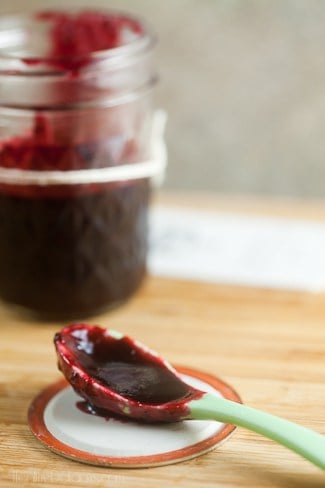 blackberry ketchup #recipe from healthy-delicious.com