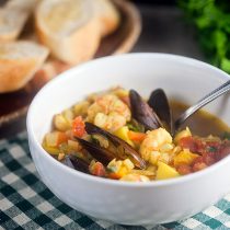 Provencal Seafood Stew | @HealthyDelish