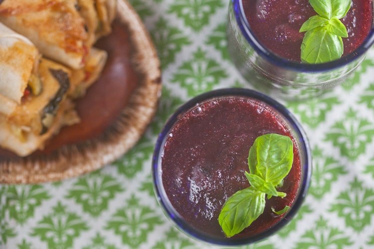 Blackberry Basil Margaritas | @HealthyDelish