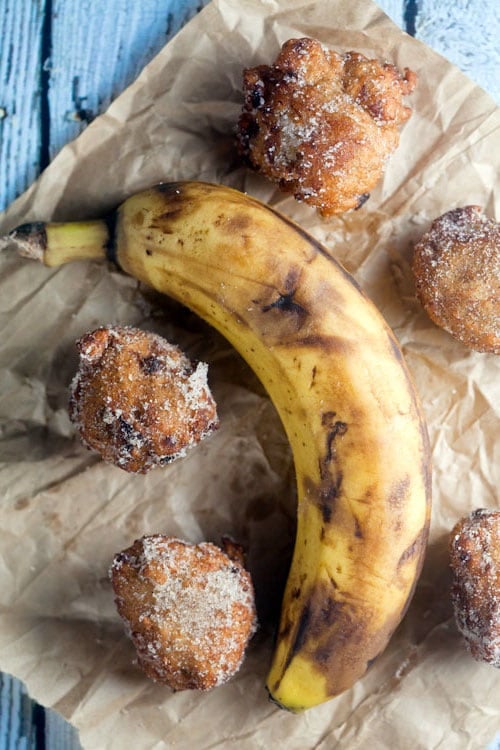 Spiced Banana Donut Holes | @HealthyDelish