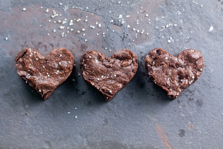 Chocolate Brownies with Vanilla Salt | @HealthyDelish