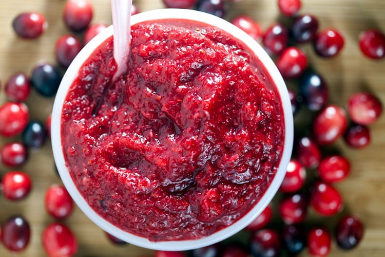 Agave-Sweetened Cranberry Cocktail Sauce