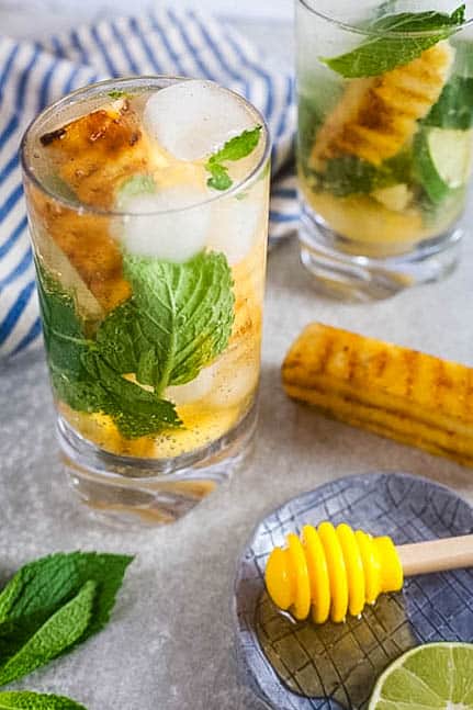 How to make grilled pineapple mojitos with mint and honey | #cocktail #recipe