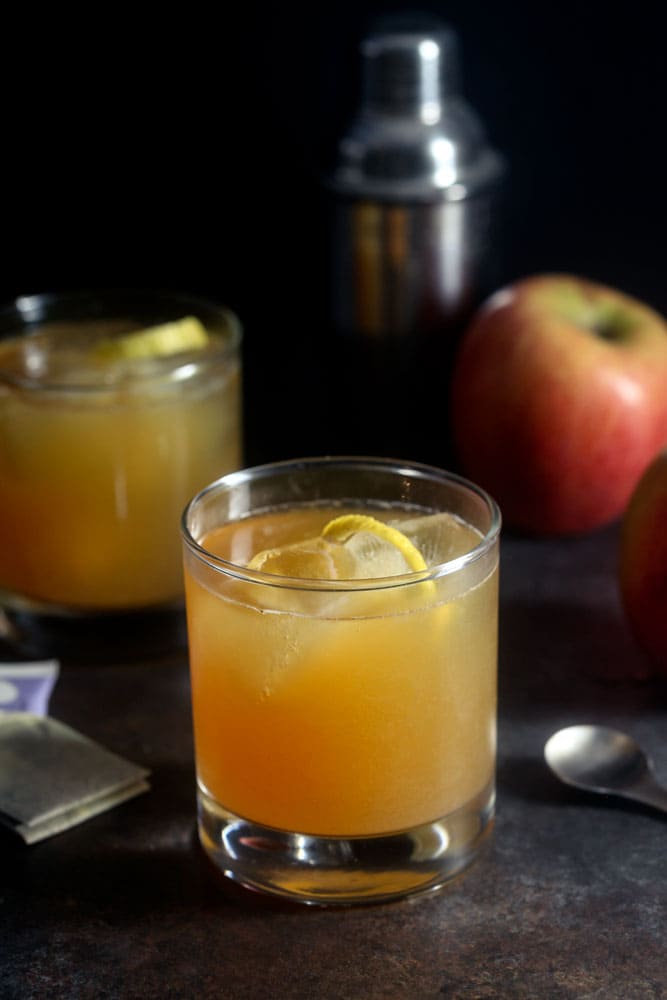 Earl Grey Apple Cider Cocktail Recipe – Perfect for Fall!