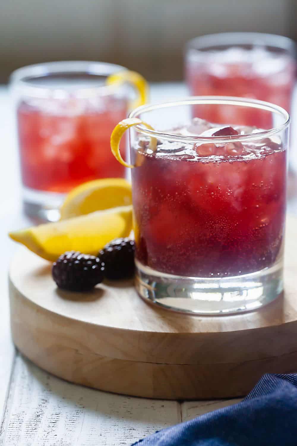 3 Ingredient Blackberry Gin Cocktails 4