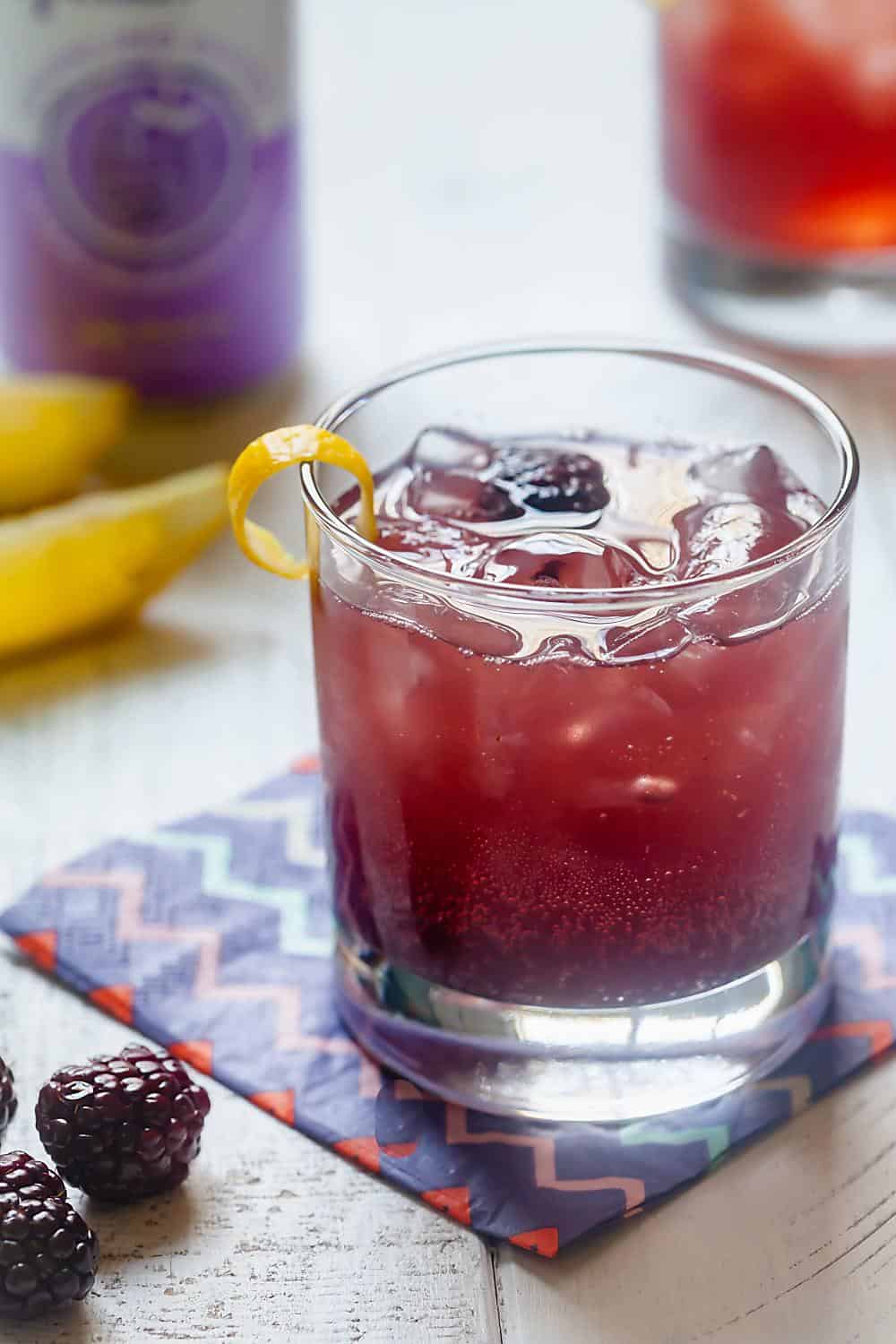 3 Ingredient Blackberry Gin Cocktails 9