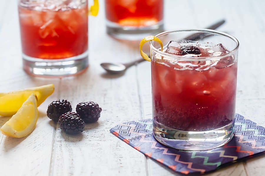 3 Ingredient Blackberry Gin Cocktails 7