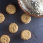 Oatmeal Cookies with Tea + Honey Buttercream 1