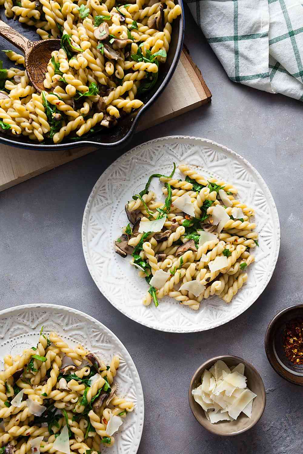 Gemelli with Mushrooms and Arugula