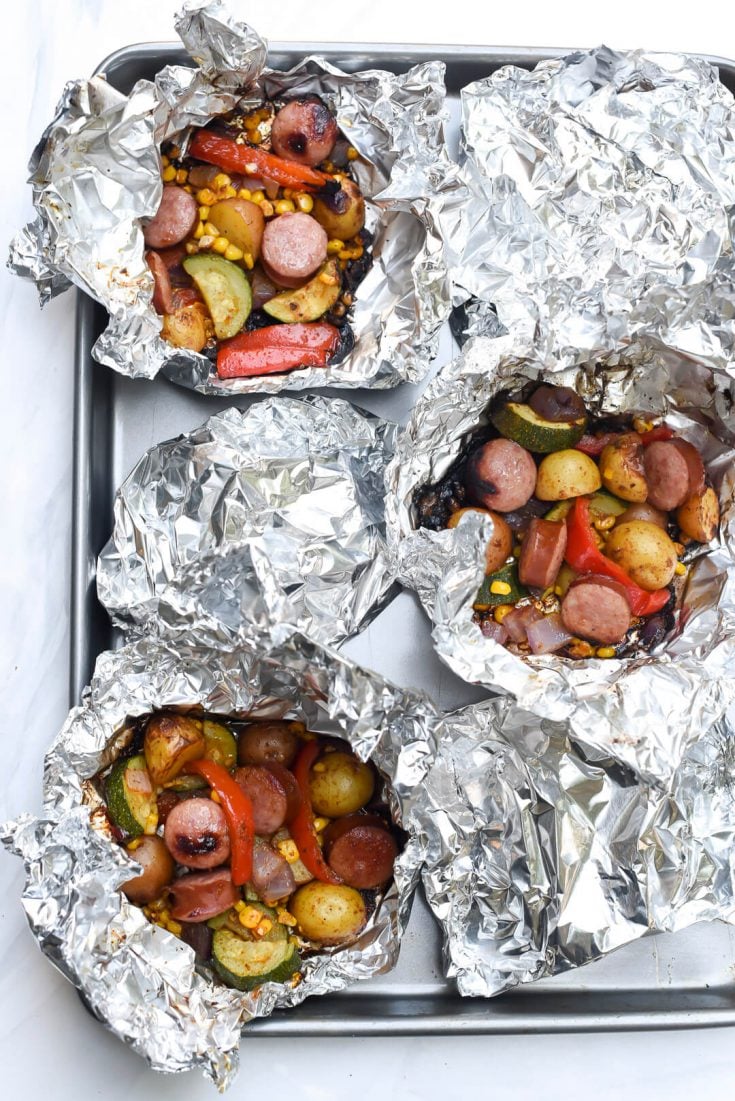 9 Healthy Foil Packet Recipes For When You Don't Want To Do Dishes 7