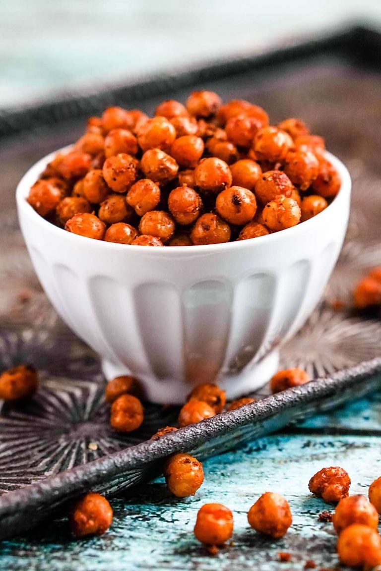 crispy Buffalo roast chickpeas in a white bowl