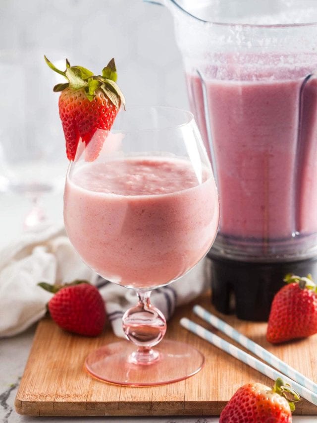 12 Frothy Smoothie Ideas