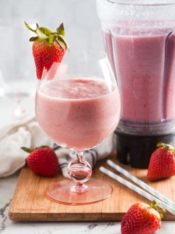 strawberry banana smoothie recipe-6 copy