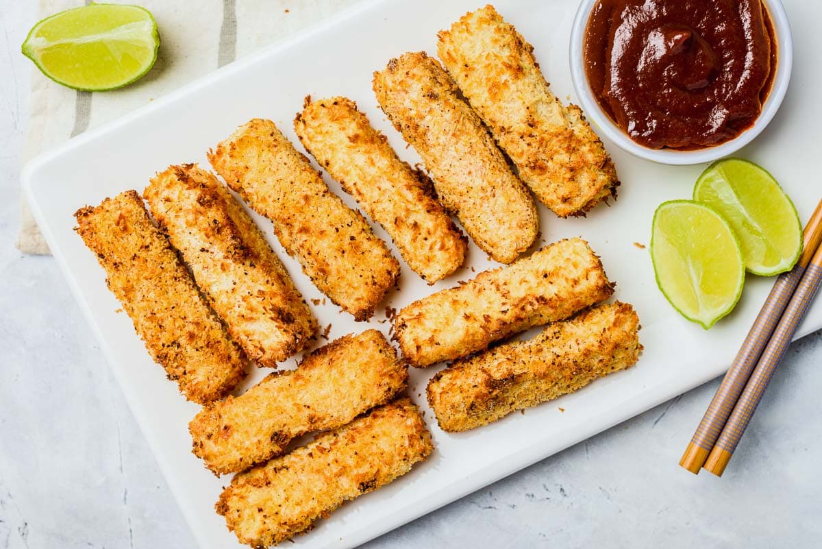 Air fryer tofu fingers with dipping sauce. 