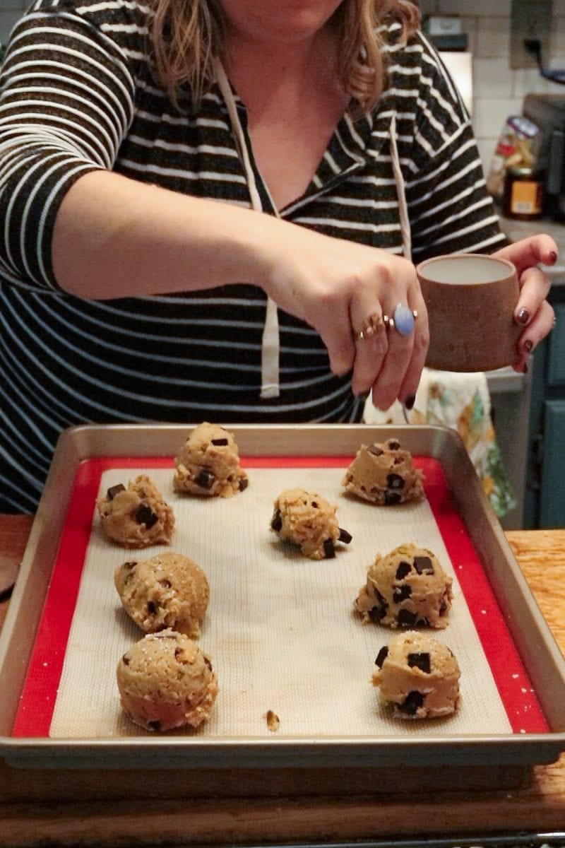 Chewy Pistachio Chocolate Chip Cookies 6